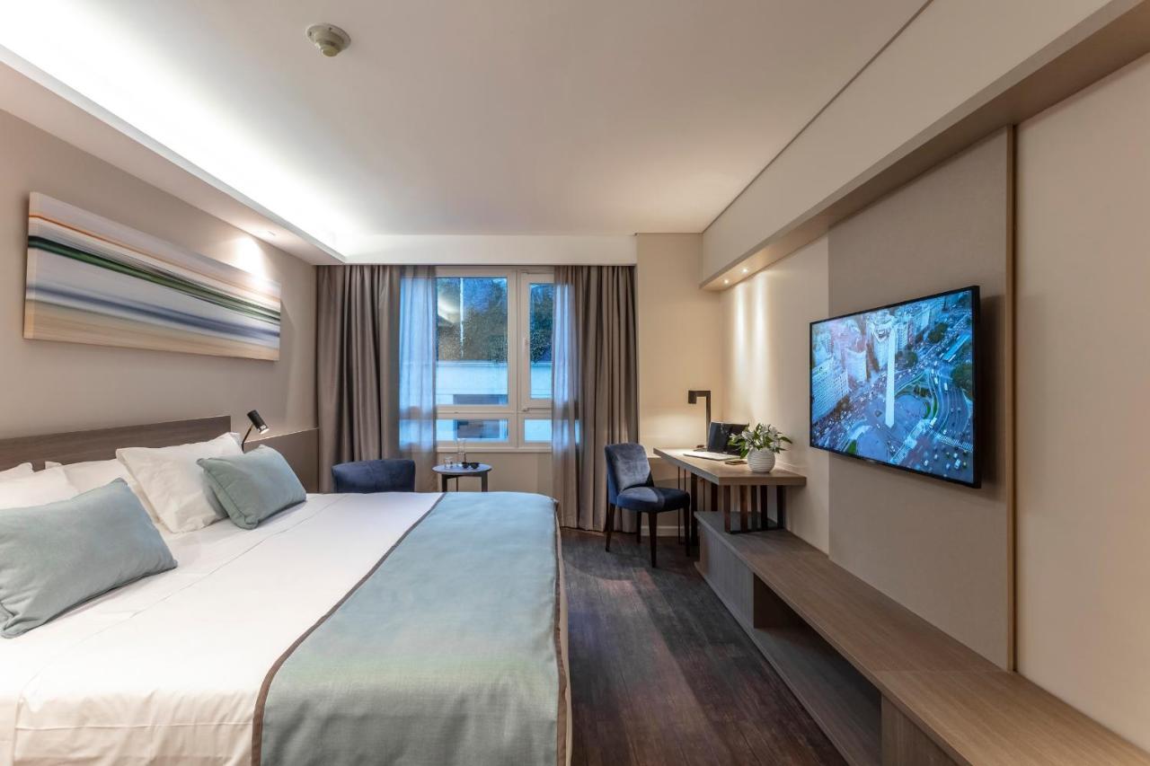 Huinid Obelisco Hotel บัวโนสไอเรส ภายนอก รูปภาพ